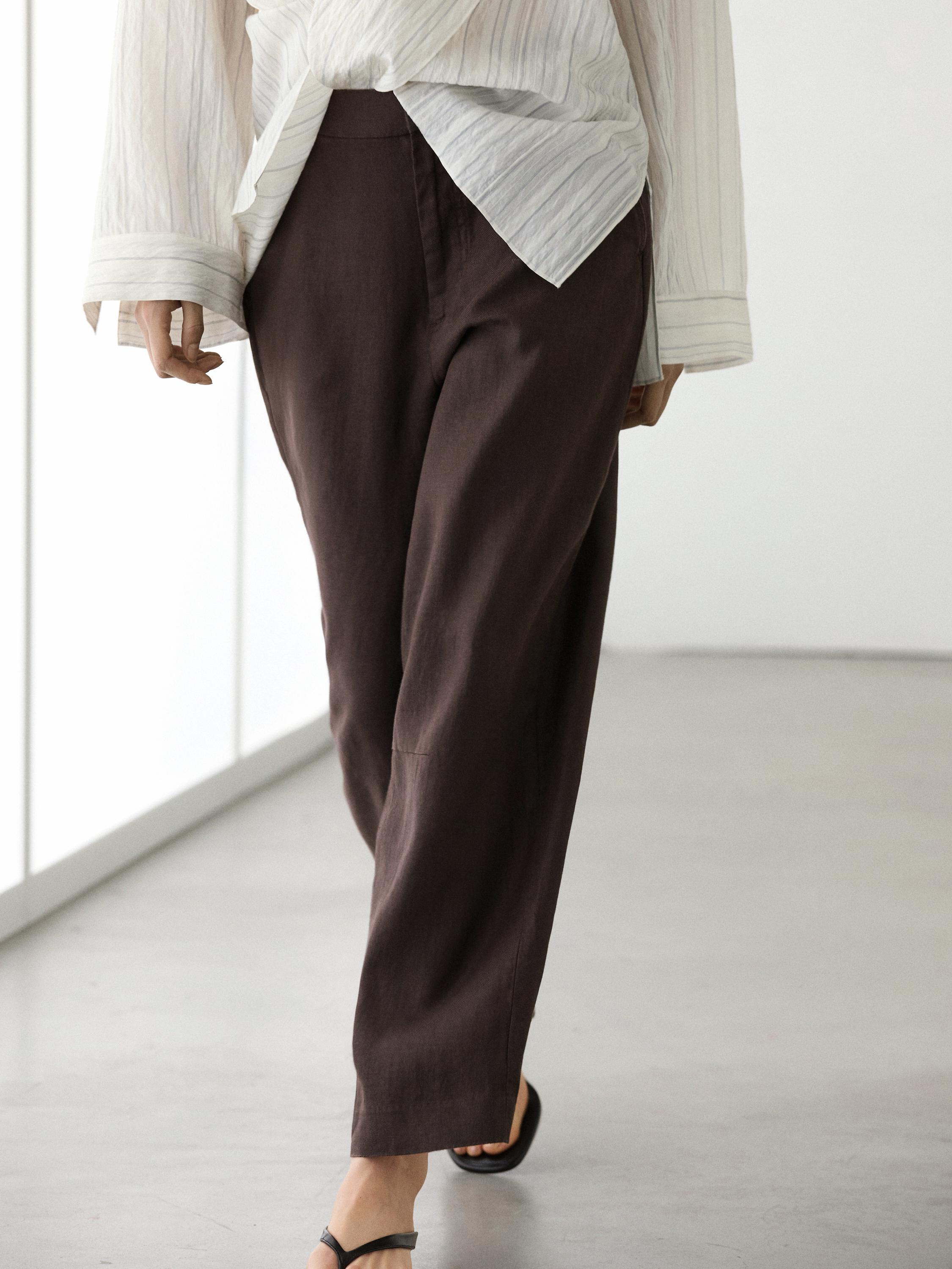 Flowing 100% linen trousers